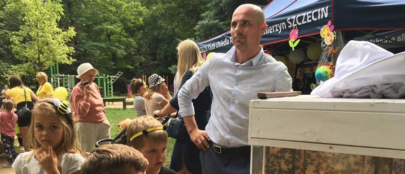 W parku Chopina. Z pszczołami zabawa na słodko