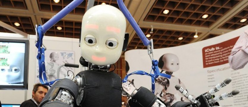 Czy roboty myślą i czują? Łatwo jesteśmy w stanie w to uwierzyć