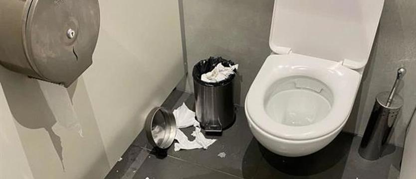 Radny KO przeprasza za kontrowersyjne słowa o wandalach w Fabryce Wody
