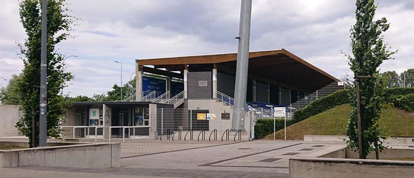 Kołobrzeski stadion generuje straty