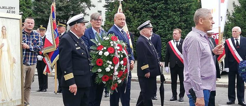 Oddali hołd bohaterom