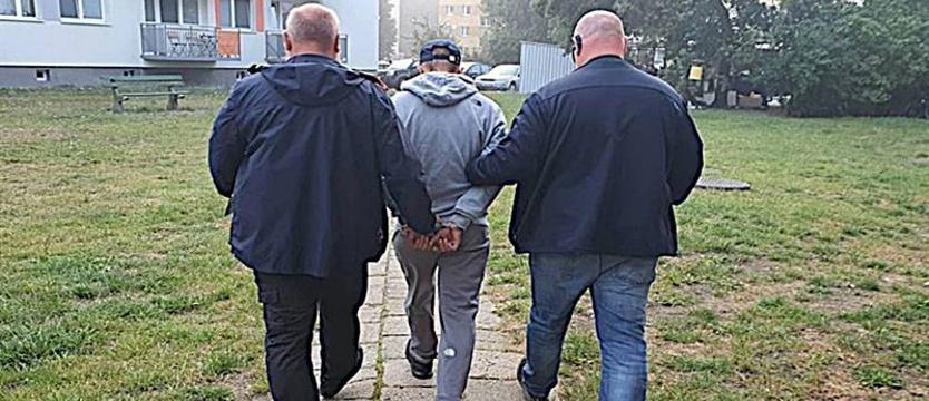 Ukrywał się kilka lat. Schwytali go nad morzem
