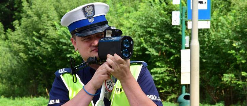 Prędkość i promile. Prawie stu kierowców przesadziło