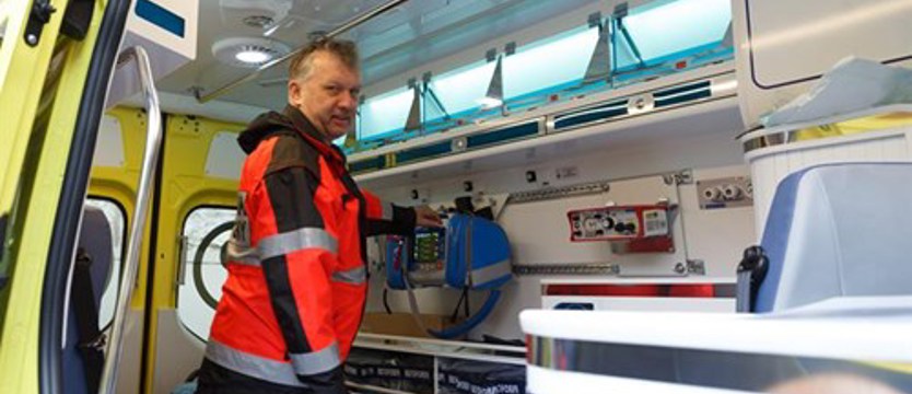 Nowe ambulanse dla pogotowia. Pojadą do różnych powiatów