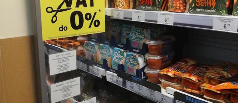 Rząd przedłuża zerową stawkę VAT na żywność