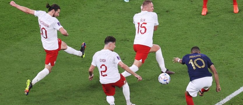 Piłka nożna. Przegrana z Francją i pożegnanie z mundialem w dobrym stylu