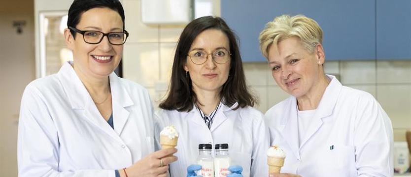 Badaczki ZUT opracowały smakołyk. Zdrowe lody z mleka klaczy