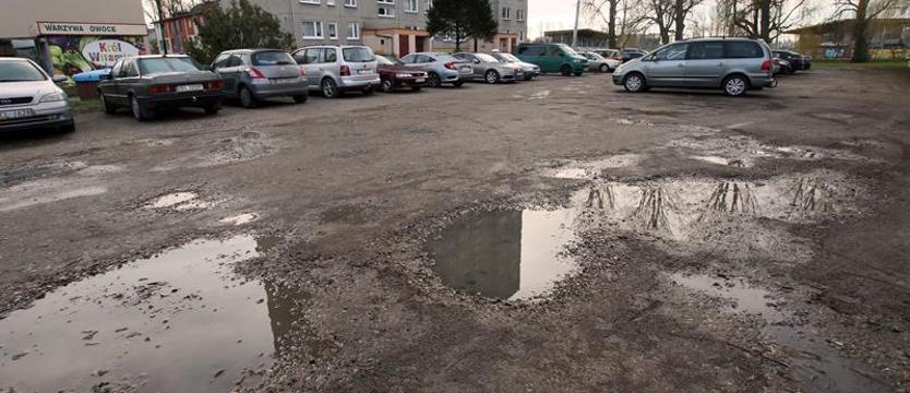 Koniec błota na kołobrzeskim parkingu