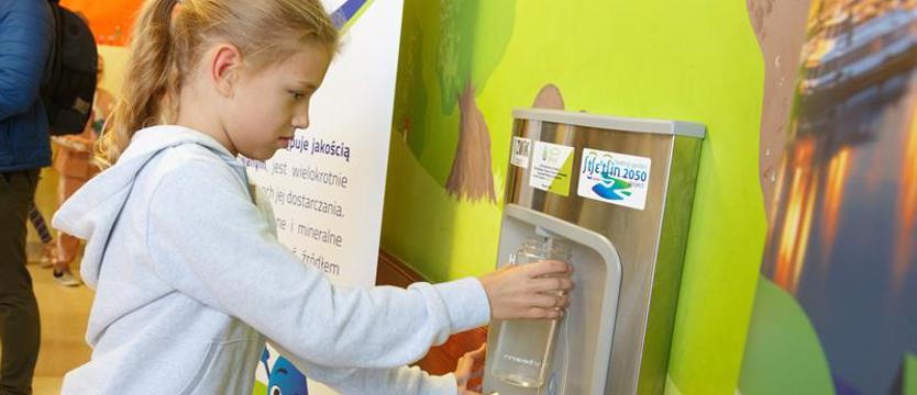Jak? Gdzie? Co? H2O! Zdrowo, tanio, prosto z kranu