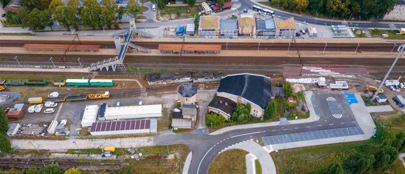 Dworzec kolejowy Szczecin Dąbie z nową infrastrukturą