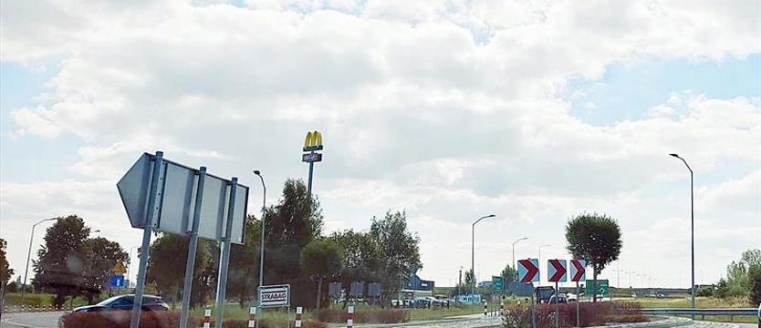 Wątpliwości wokół nazwy ronda. Co to jest Brygada Wsparcia Dowodzenia WKPN?