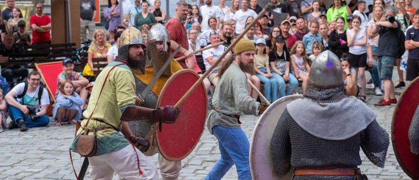 Noc Kupały na Zamku Książąt Pomorskich. W niedzielę mnóstwo atrakcji