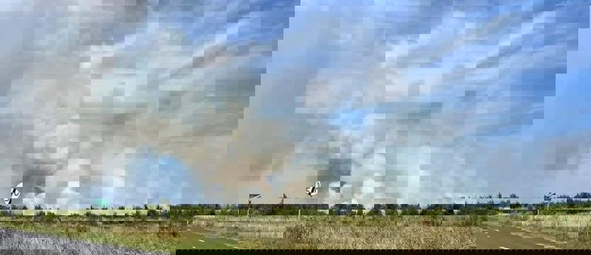 Pożar kombajnu w Ostoi
