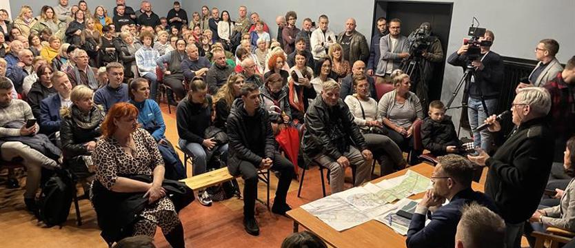 Trwa walka o drogę do plaży i zabytków. Mieszkańcy: „Zabraliście nam już wszystko!”