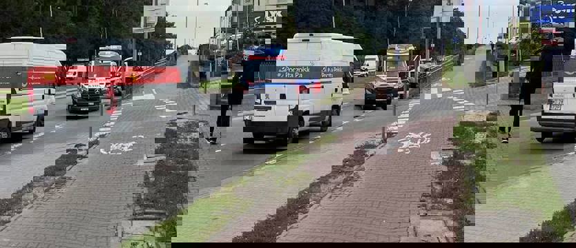 Tragiczny wypadek na ul. Mieszka I w Szczecinie. Nie żyje mężczyzna