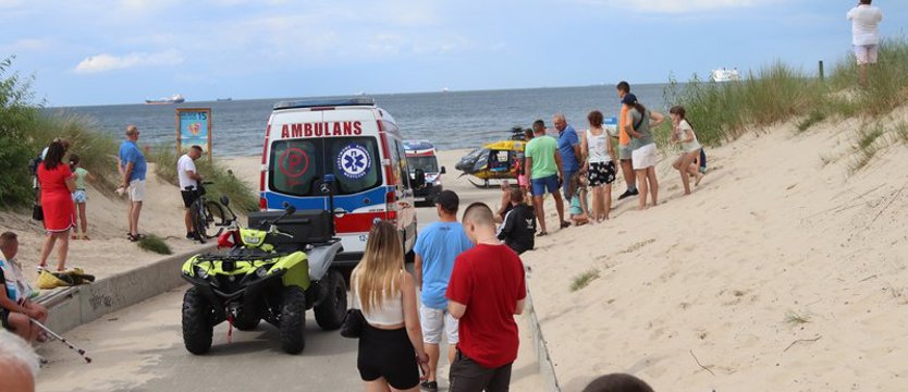 Po dramacie na plaży w Świnoujściu. Właściciel frytownicy z mandatem