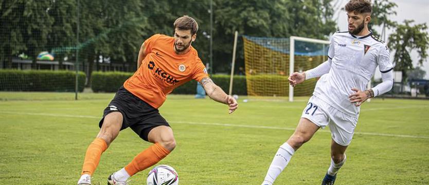 Piłka nożna. Zwycięstwo Pogoni w pierwszym sparingu
