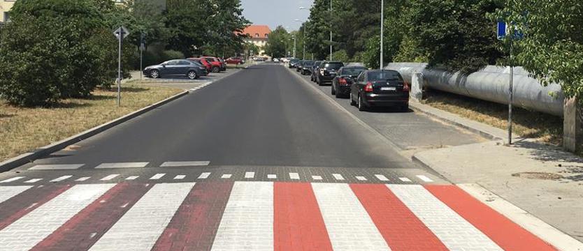 Urządzą kolejne wyniesione przejścia w Szczecinie. Na prawobrzeżu piesi będą bezpieczniejsi