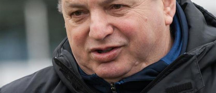 Piłka nożna. Wyjazdowy remis Błękitnych