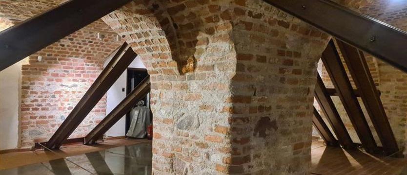 Rozwiązanie tymczasowe. Zamek Książąt Pomorskich został zabezpieczony