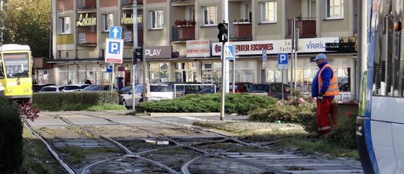 Nowy kontrakt z ZUE na remont i przebudowę torowisk w Szczecinie
