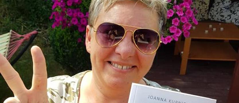 Cenię sobie dystans i poczucie humoru. Rehabilituje pacjentów szpitala, pisze książki i prowadzi blog