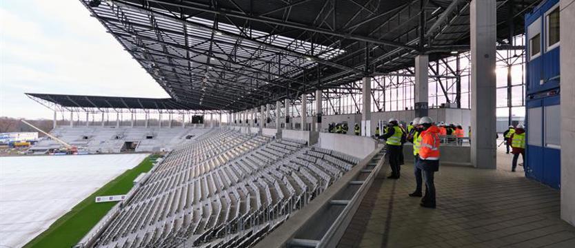 Piłka nożna. Pogoń dzierżawcą stadionu miejskiego?