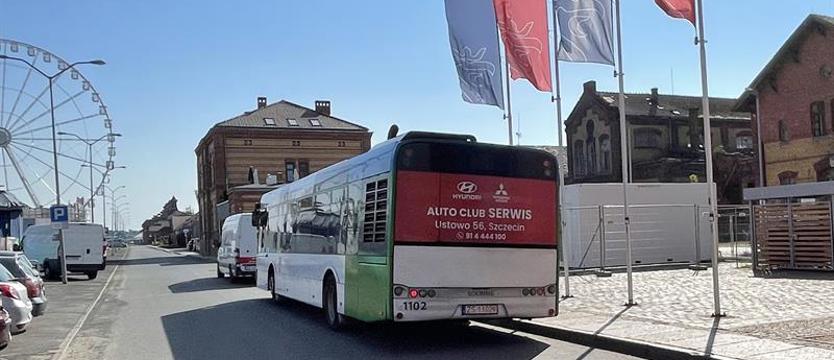 Na Łasztownię pieszo albo samochodem. „Szczeciński komunikacyjny absurd”